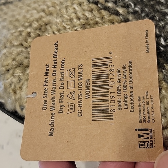 🍃 NWT Clear Creek knit womens beanie hat - Picture 4 of 4